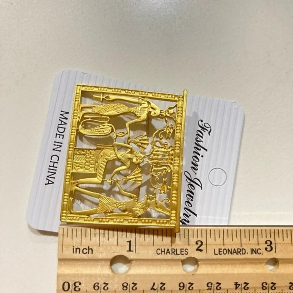 Egyptian Revival Brooch Unisex‎ OS Gold New Ancient Mythology Hieroglyphic Pin